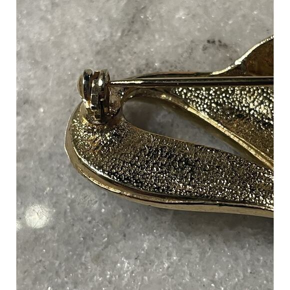 Vintage Brooch Signed M Jent Abstract Design Black Enamel Gold Tone Bold MCM - Picture 4 of 6